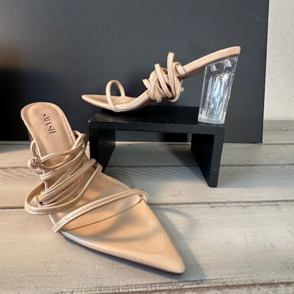 Smash Tabby Pointy Toe Heeled Sandals‎ Wraparound Ankle Straps Nude NEW 11 NWT